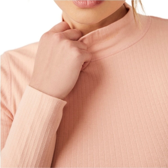 Utimately Free People The Rickie Long Sleeve Pull Over Top Size Meduim - Picture 2 of 8